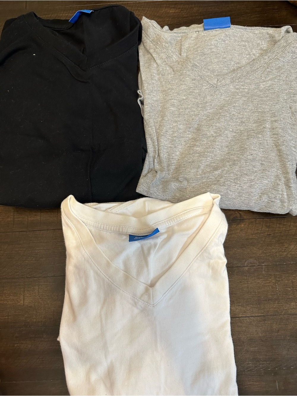Kids V-Neck Tee Set - Gray & White